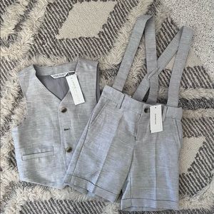 NWT Janie and Jack matching grey vest and short set. boys size 4